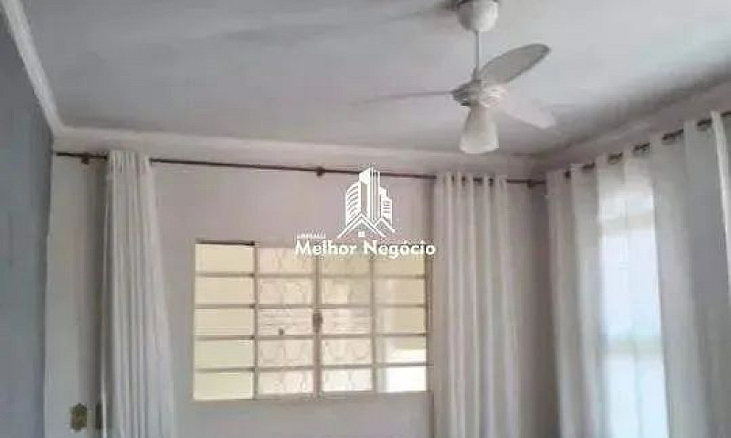 Casa À Venda Com 2 Q...