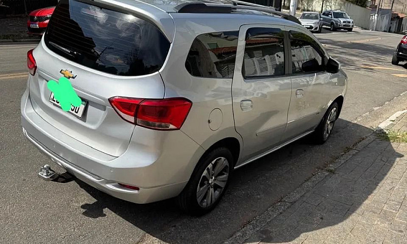 Chevrolet Spin Premi...