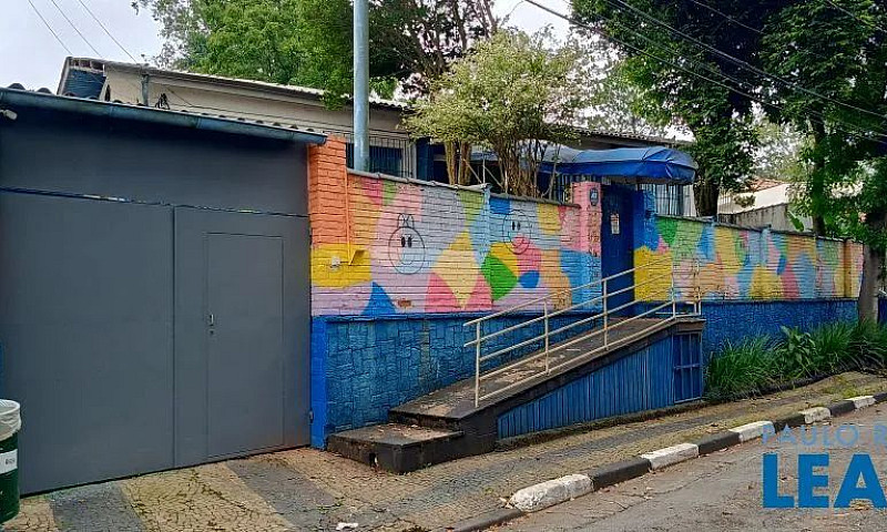 Sobrado - Parque São...