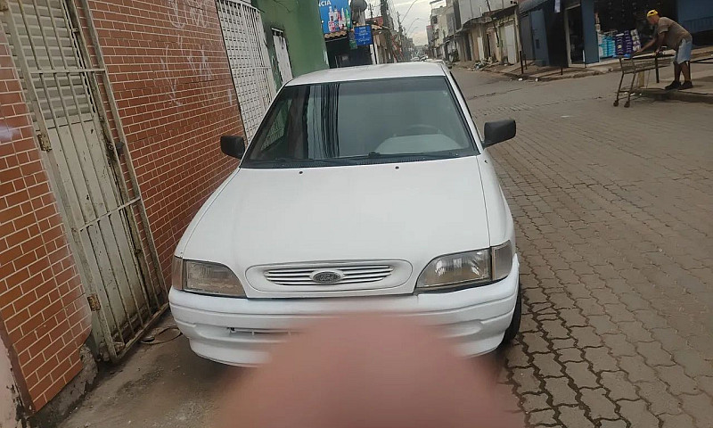 Ford Escort Glx 1.8I...