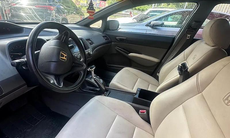Honda Civic Sedan Lx...