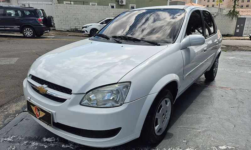 Chevrolet Classic Li...