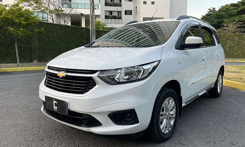 Chevrolet Spin Lt 1....