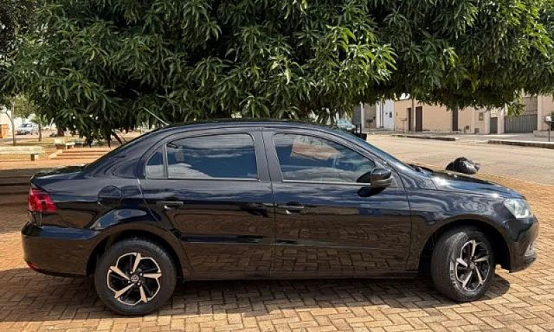 Volkswagen Voyage 1....