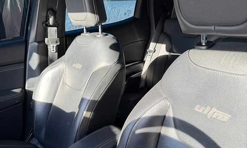 Fiat Toro Ultra 2.0 ...