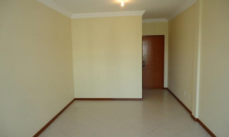 Apartamento De 03 Qu...