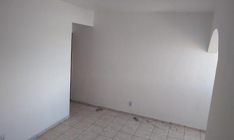Apartamento Em Brota...