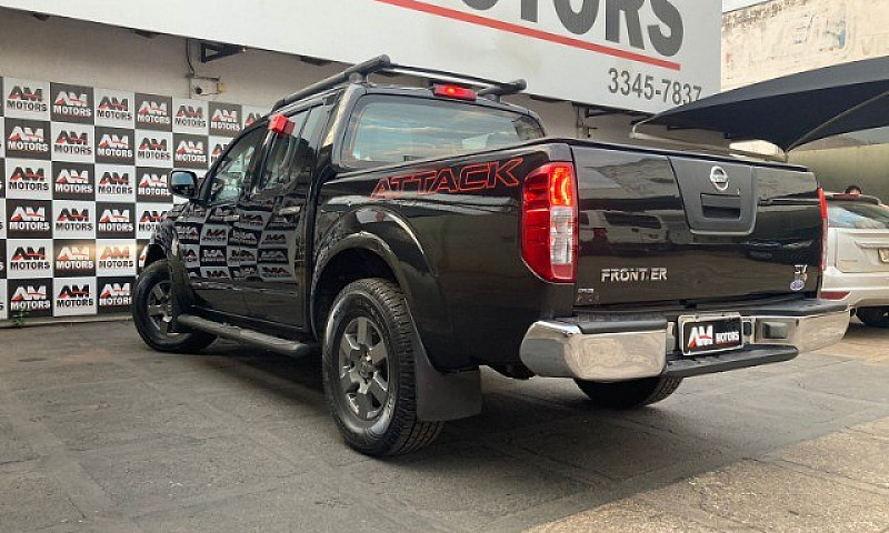 Nissan Frontier Atta...