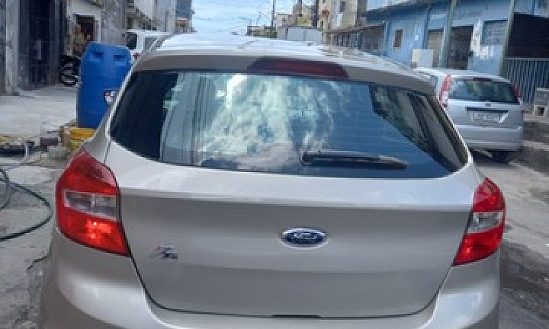 Ford Ka 2014/2015  3...