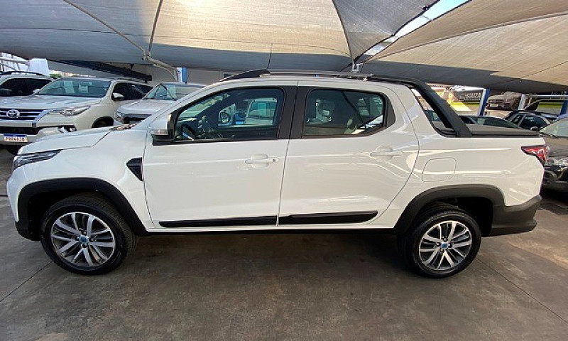 Fiat Strada Volcano ...