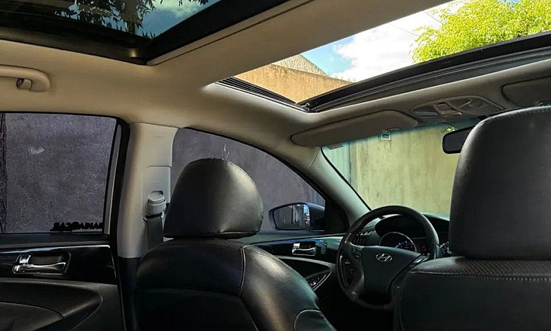 Hyundai Sonata 2.4 -...
