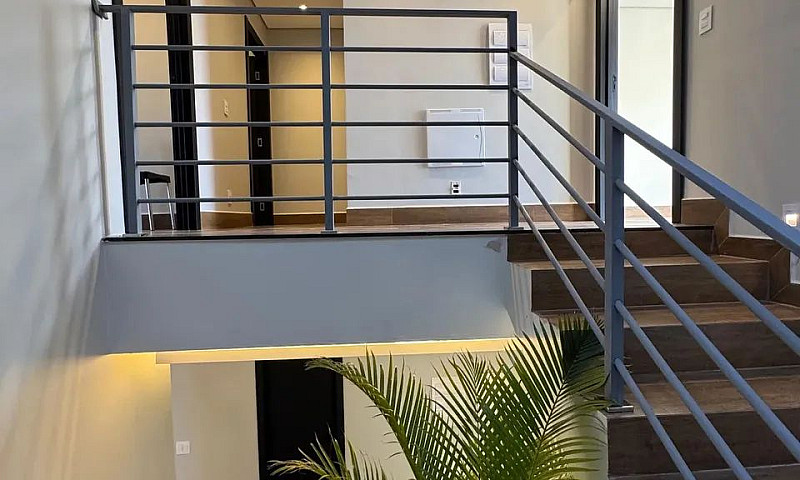 Casa De Condomínio P...