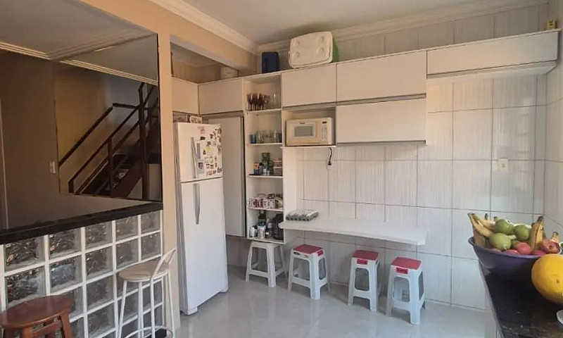 Excelente Casa 3/4 E...