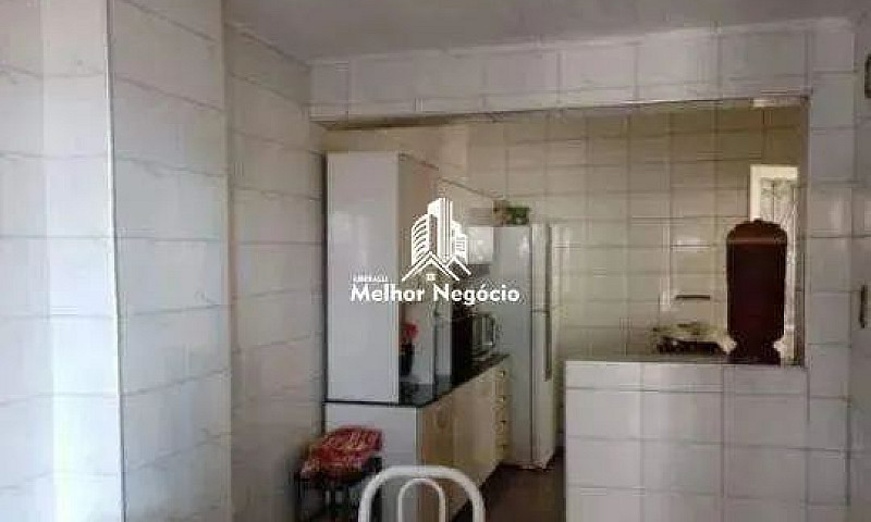 Casa À Venda Com 2 Q...