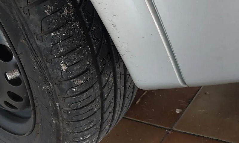 Chevrolet Corsa Sed....