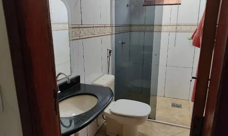 Aluga-Se Excelente C...