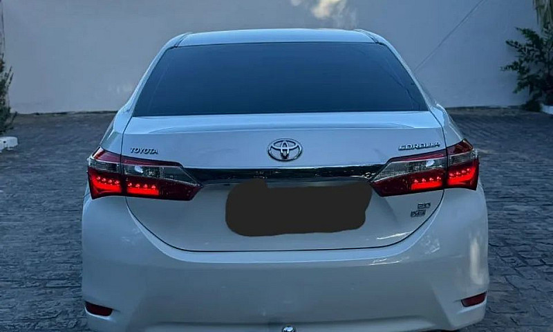 Toyota Corolla Xei 2...