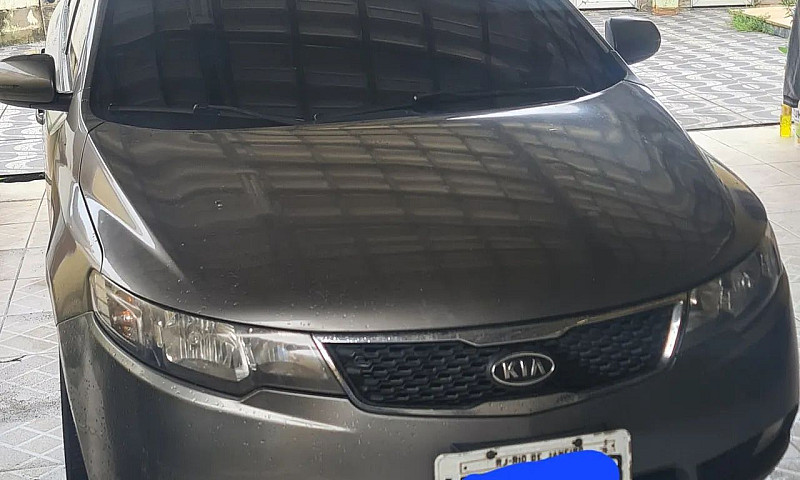 Kia Motors Cerato 1....