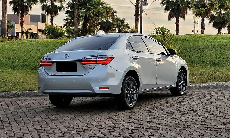 Toyota Corolla Xei 2...