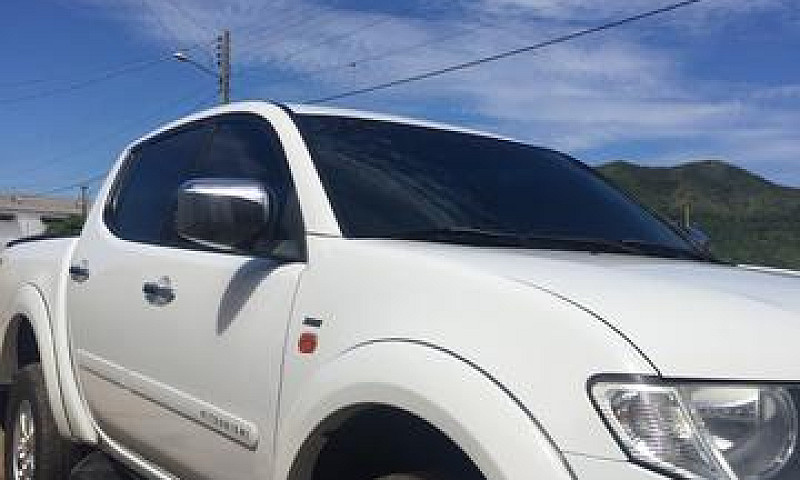 L200 Triton Diesel 2...