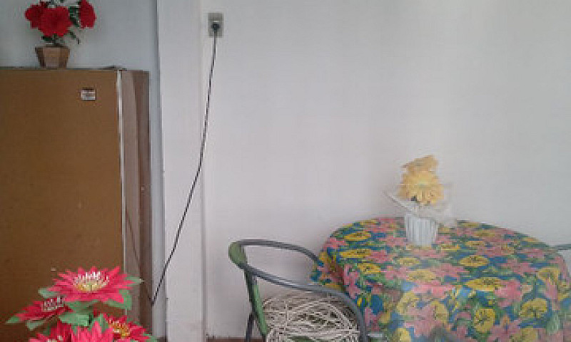 Dois Dorm/José De Al...