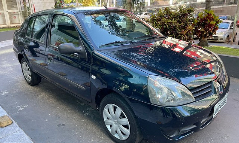 Clio Sedan 1.6 Compl...