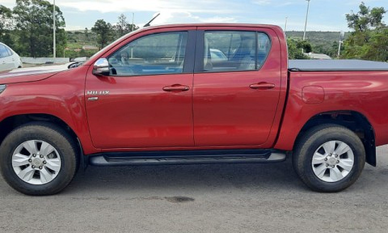 Toyota Hilux Cabine ...
