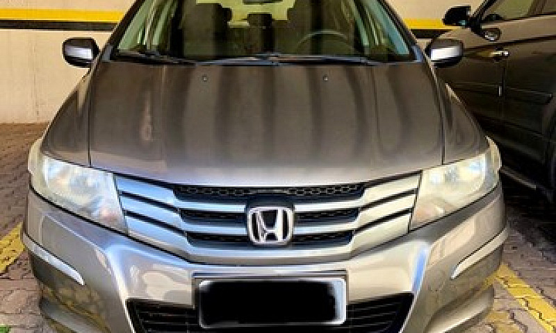 Honda City...