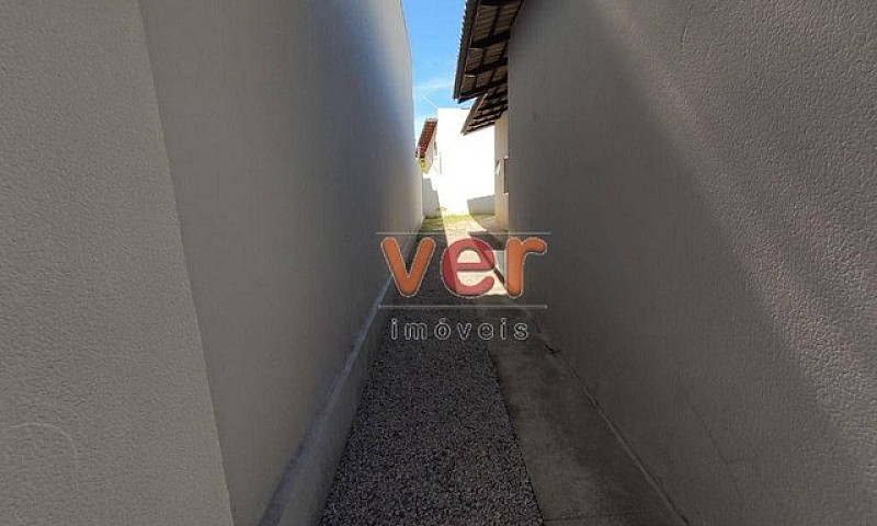 Casa Com 2 Dormitóri...
