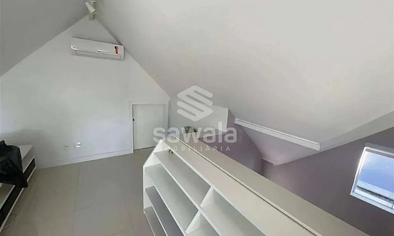 Casa À Venda Com 250...