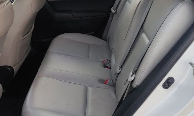 Toyota Corolla Gli 1...
