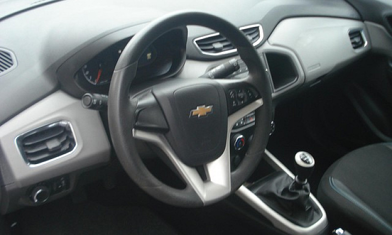Chevrolet Onix Hatch...