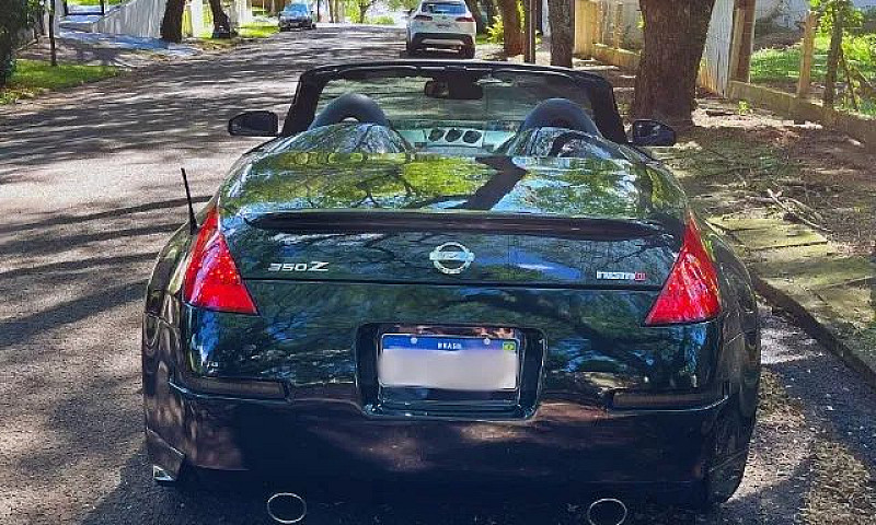 Nissan 350Z Roadster...