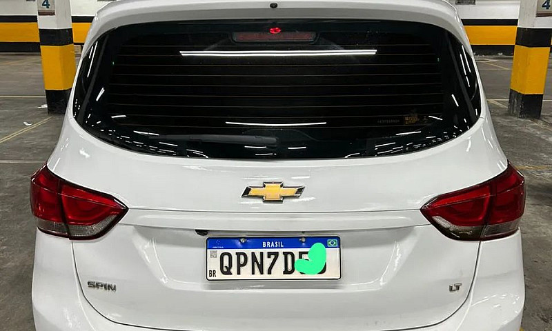 Chevrolet Spin Lt 1....