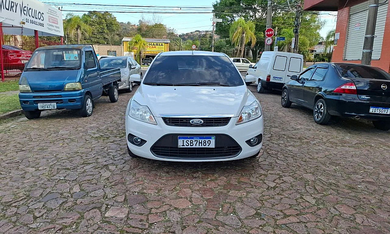 Ford Focus 2.0 16V/ ...