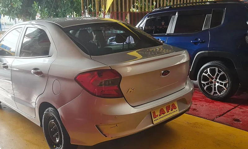 Ford Ka+ Sedan 1.0 T...