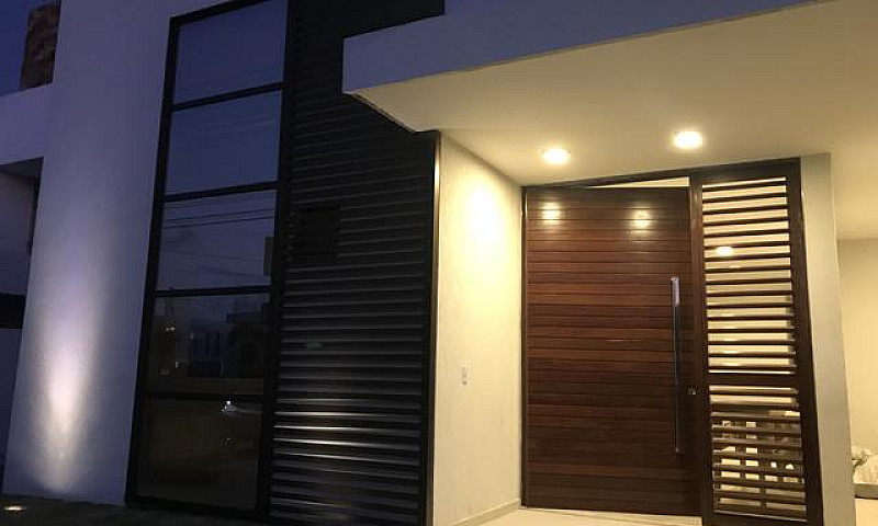 Casa Recém Construíd...