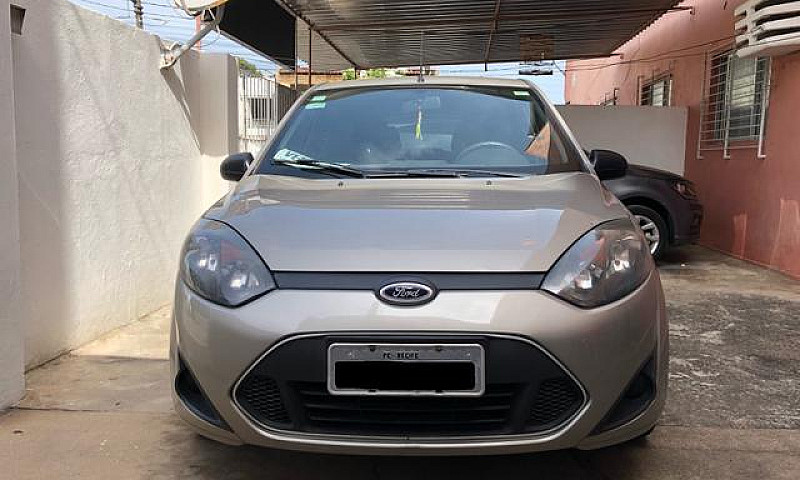 Ford Fiesta 2012 (Ca...