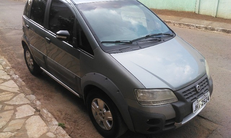 Fiat Idea Adventure ...