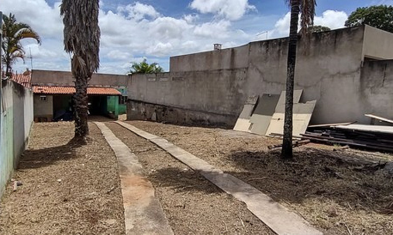 Arniqueira: Casa 3Qt...