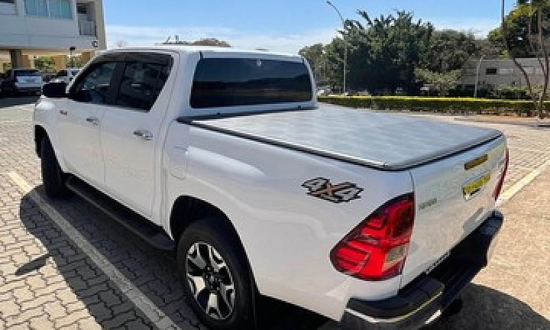 Hilux Srx 2019...