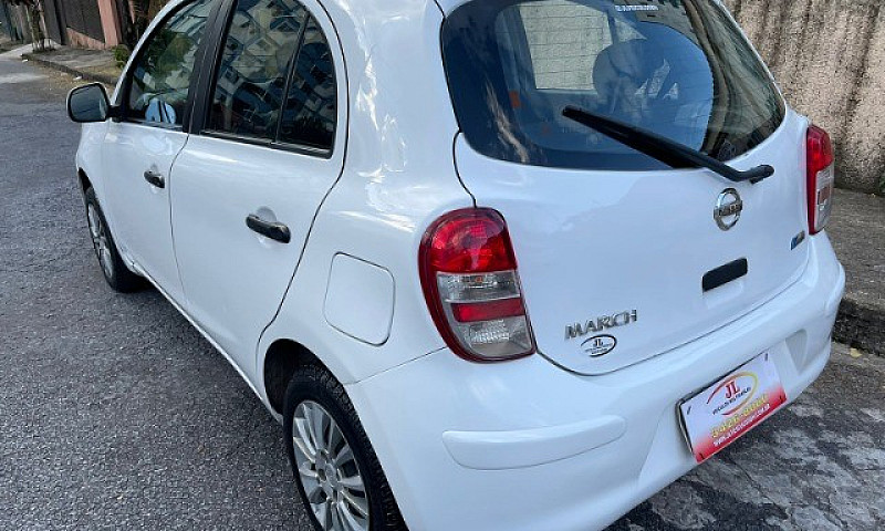 Nissan March S 1.0 2...