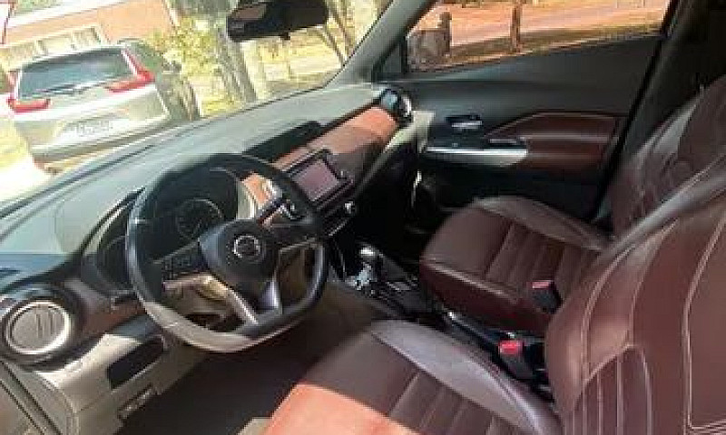 Nissan Kicks, Único ...