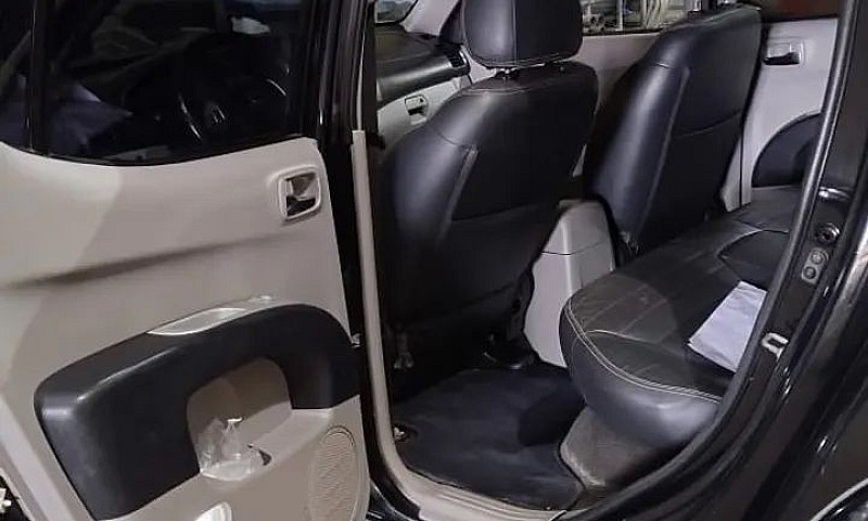 Mitsubishi L200 Trit...