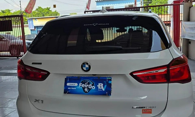Bmw X1 Sdrive 20I X-...