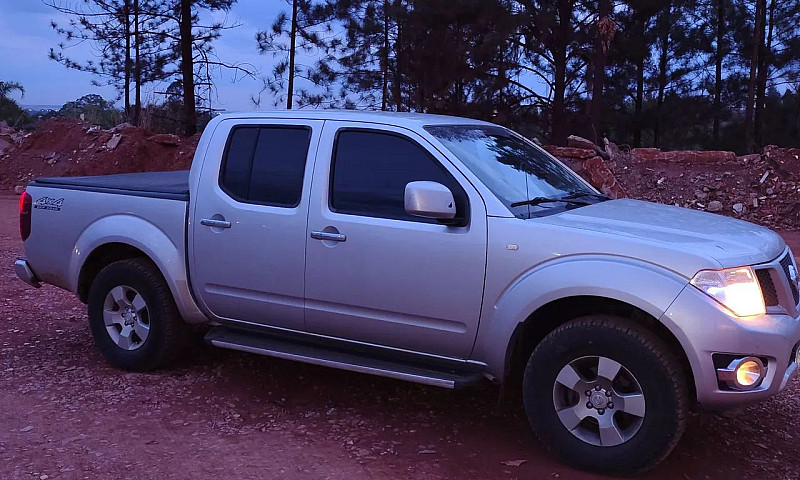 Nissan Frontier S Cd...