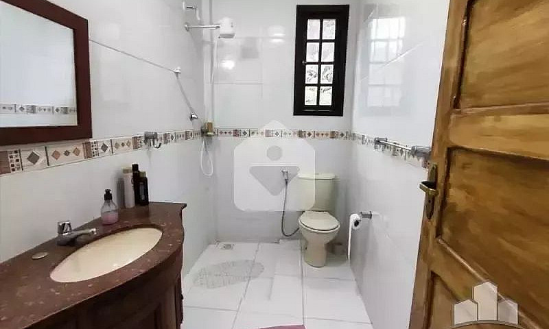 Casa Com 2 Quartos N...