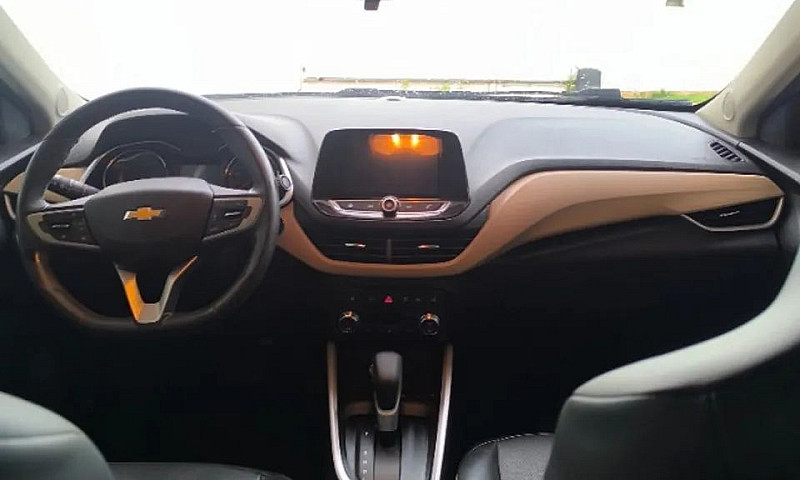 Chevrolet Onix Sedan...