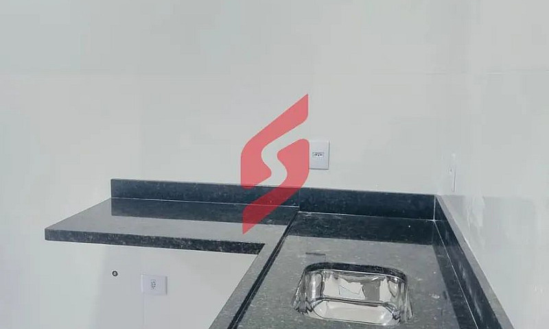 Casa Com 2 Dormitóri...