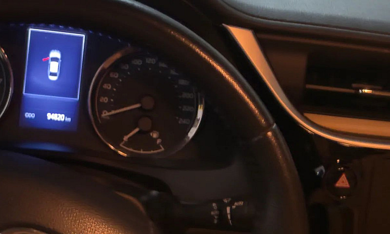 Toyota Corolla Altis...